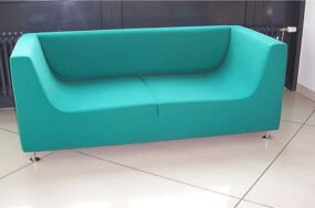 gereingtes grünes Designer Sofa