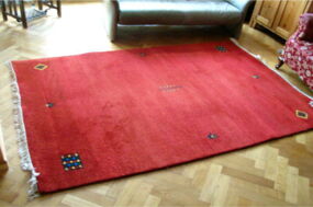 roter Gabbeh Teppich zum günstigen Preis gewaschen